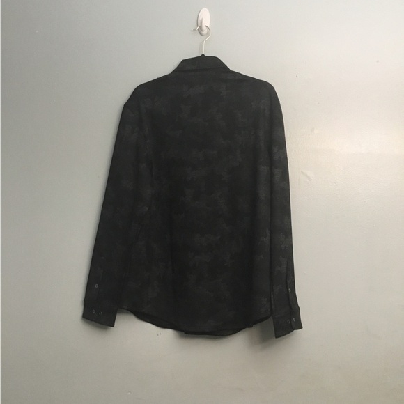 Age of Wisdom Black Shirt - Picture 6 of 13